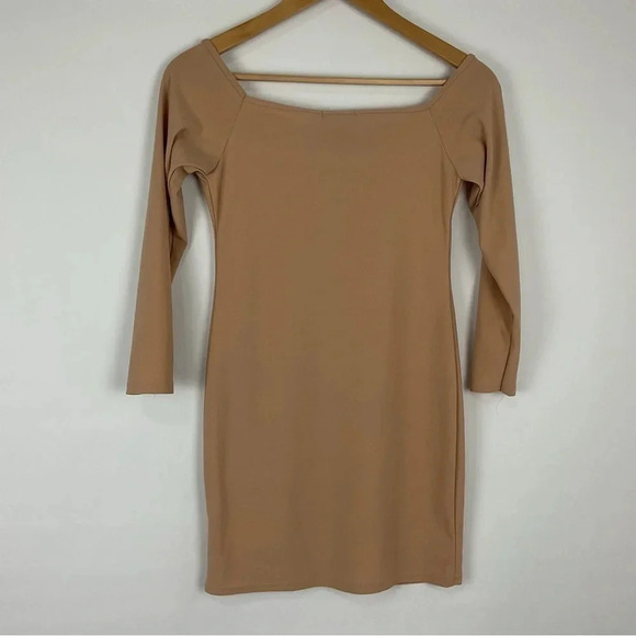 PrettyLittleThing Tan Nude Off The Shoulder Bodycon Dress Size 8 - Picture 2 of 4